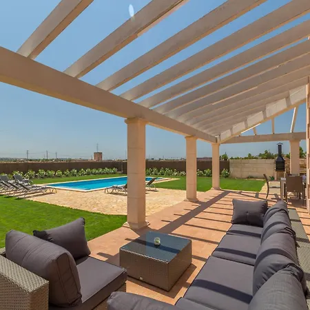 Villa 2 Bedroom In