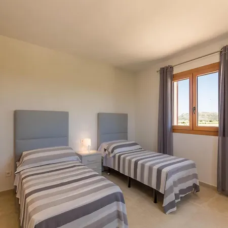 Villa 2 Bedroom In